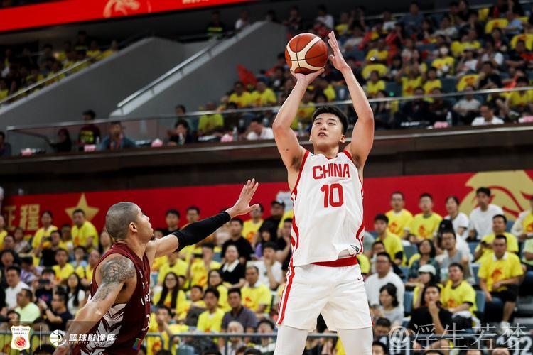 中国男篮热身赛再擒委内瑞拉 中国男篮热身赛再擒委内瑞拉